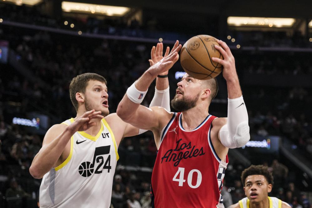 羽毛球世锦赛30日赛程出炉：石宇奇对阵赖浩俊 陈雨菲约战安洗莹