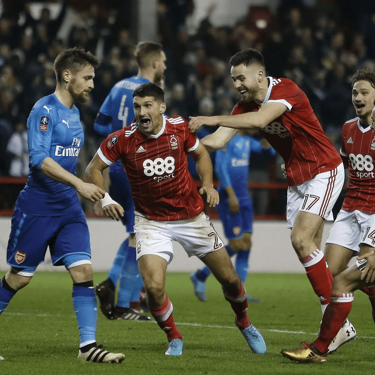 核心球员回 核心球员回